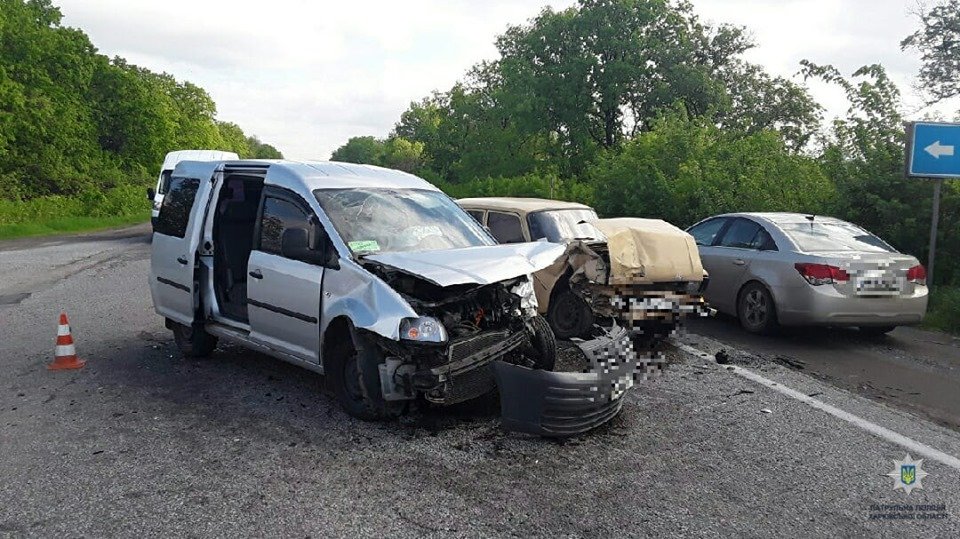 Столкновение автомобилей на Окружной дороге в Харькове