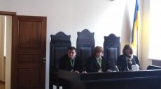 Волонтерський намет стоятиме на майдані Свободи: суд відхилив скаргу міськради (відео)