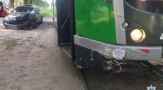 В Харькове Mercedes «протаранил» трамвай (фото)