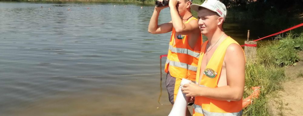 На водоймищах Харкова вже працюють вісім пунктів рятувальників (відео)
