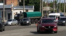 Столкновение двух иномарок в Харькове: есть пострадавшие