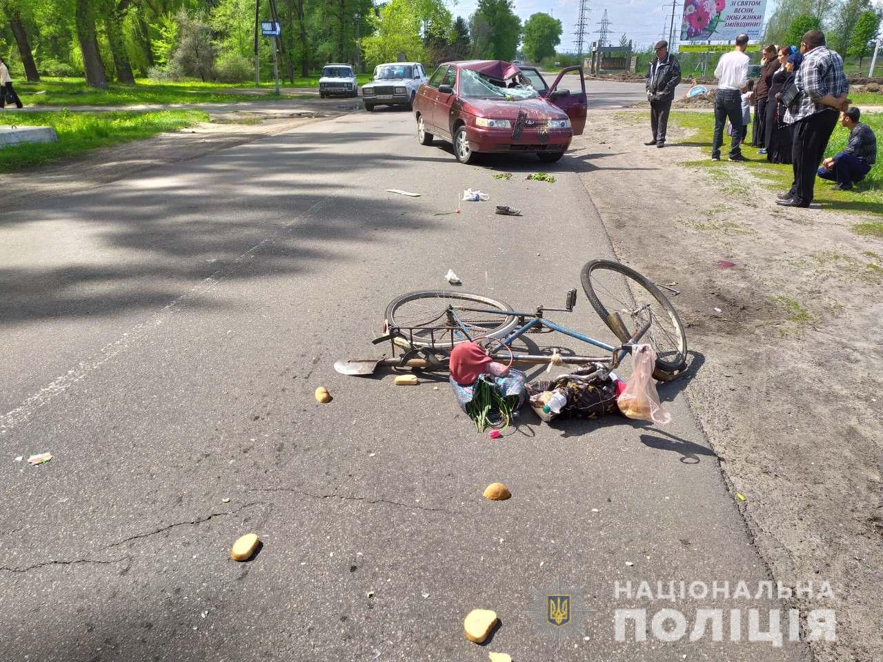 Под Харьковом «ВАЗ» сбил женщину, ехавшую на велосипеде