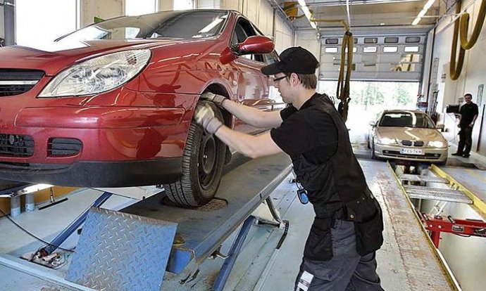 В Україні повернуть обов’язковий техогляд приватних авто (відео)