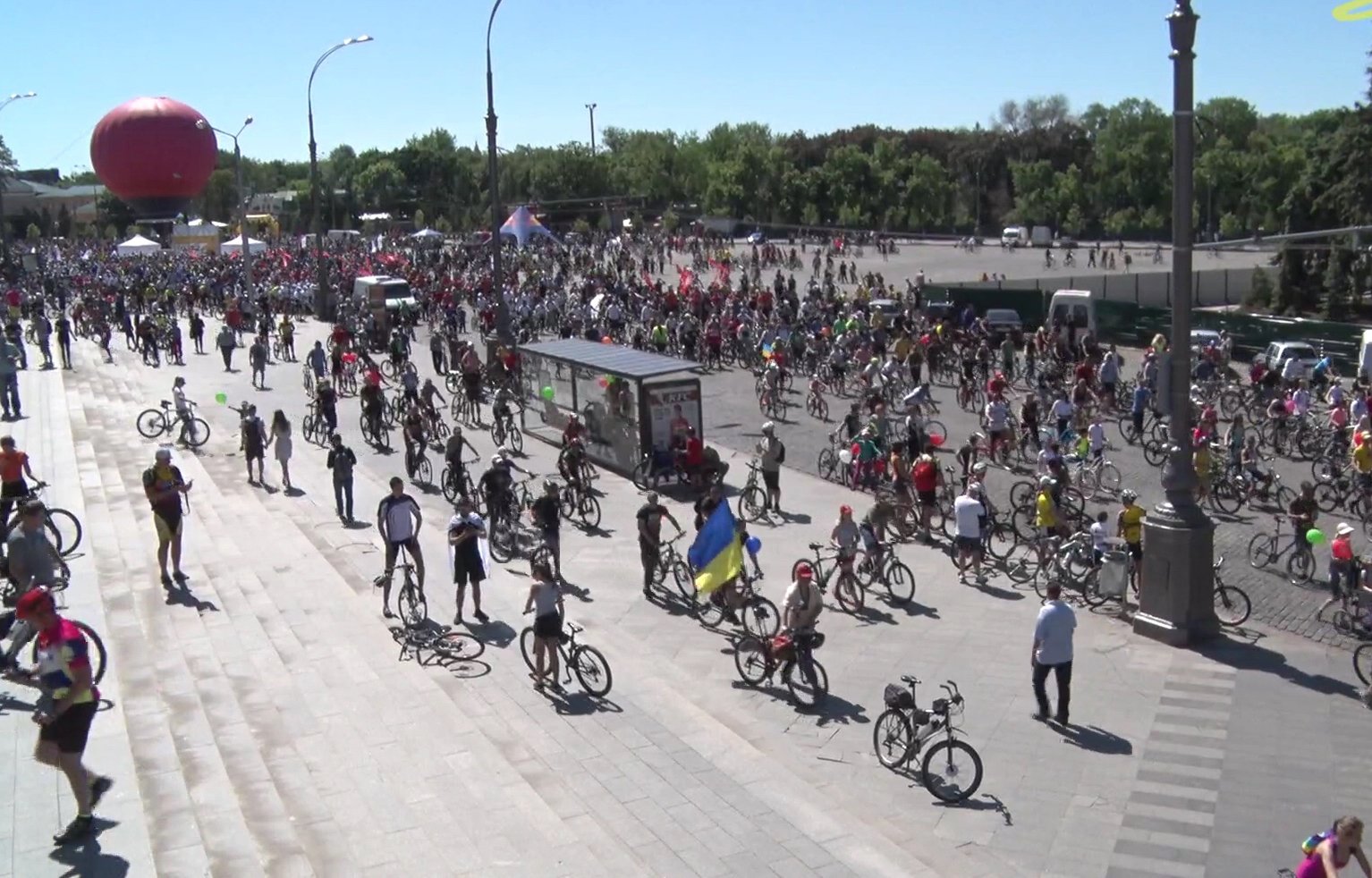 Велодень 2019 Харьков — катаем и мечтаем о велодорожках