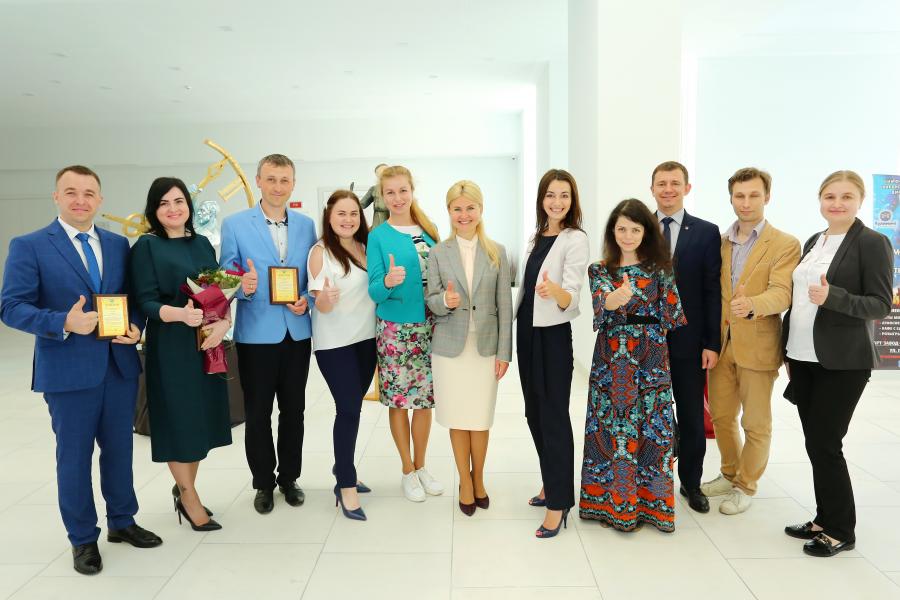  Светличная поздравила ученых Харьковщины с профессиональным праздником