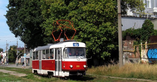 Два харьковских трамвая временно изменят маршрут