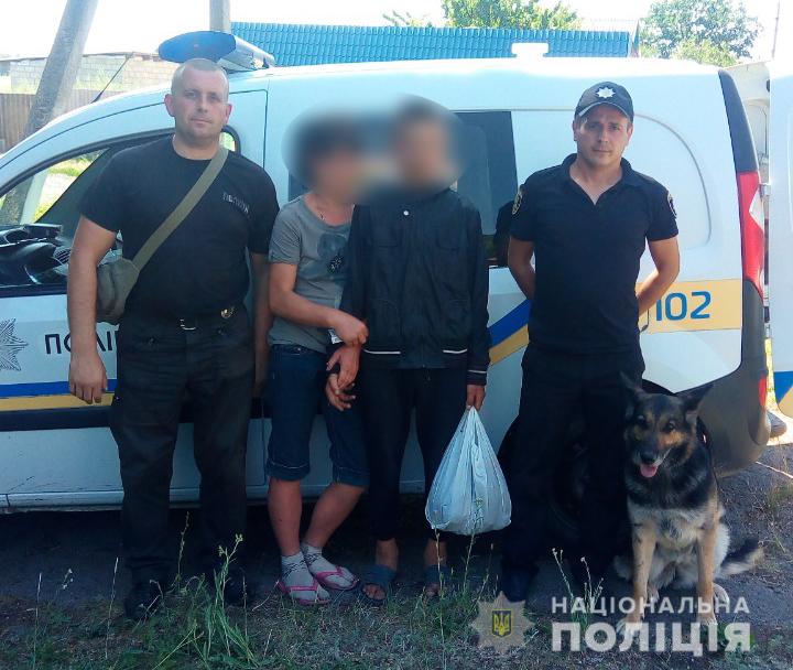 На Харьковщине служебная собака помогла полицейским разыскать пропавшего подростка