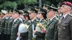 Нацгвардия проводит служебное расследование по факту танцев выпускников под песню Газманова (видео)