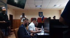 В Киевском райсуде началось заседание по стрелявшему в харьковского телеоператора (фоторепортаж)