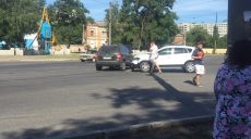 На Москалевке приостановлено движение трамваев из-за ДТП (фото)