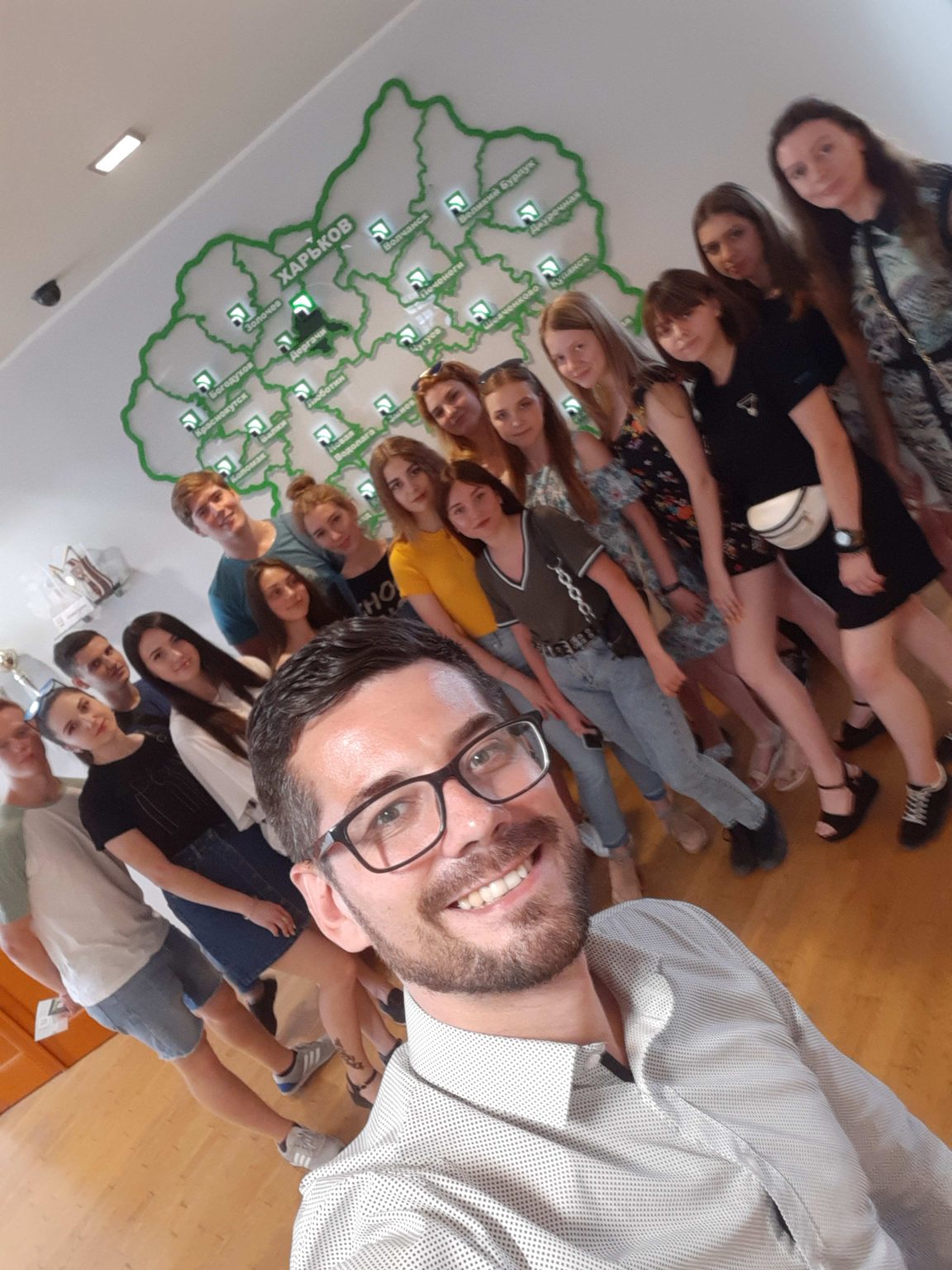 Екскурсія — це теж робота: харківські студенти знайомляться з ПриватБанком