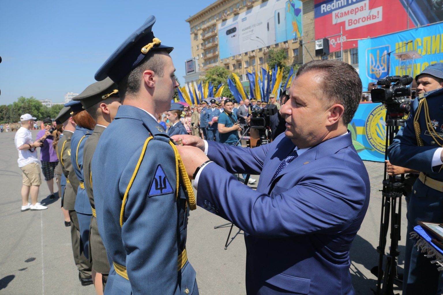 У Харкові відбувся випуск лейтенантів університету Повітряних сил імені Івана Кожедуба (відео)