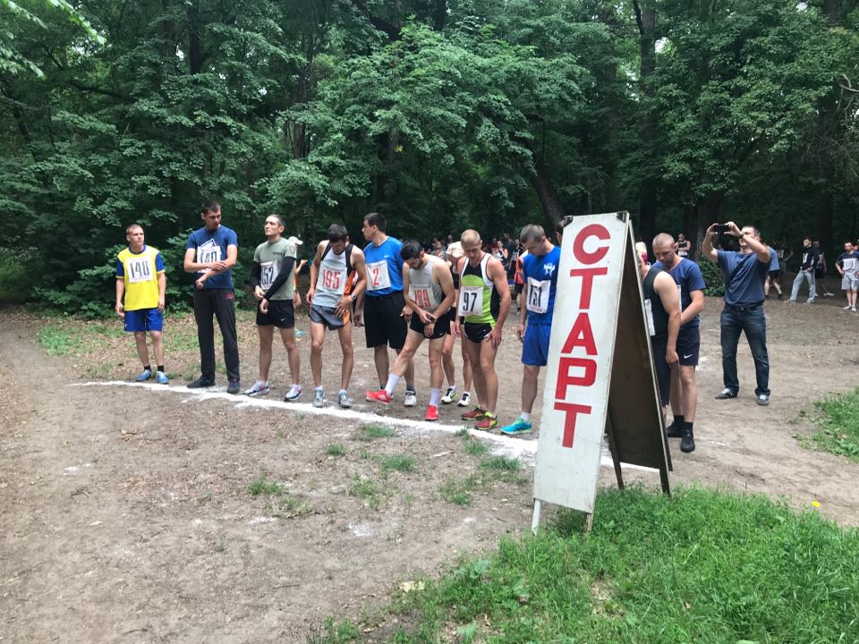 У Харкові відбувся чемпіонат серед поліцейських з легкоатлетичного кросу (відео)