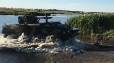 Харьковские гвардейцы преодолели водные преграды и блокировали врага в городе (фото, видео)