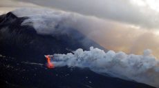 Проснулся самый большой вулкан в Европе (фото, видео)