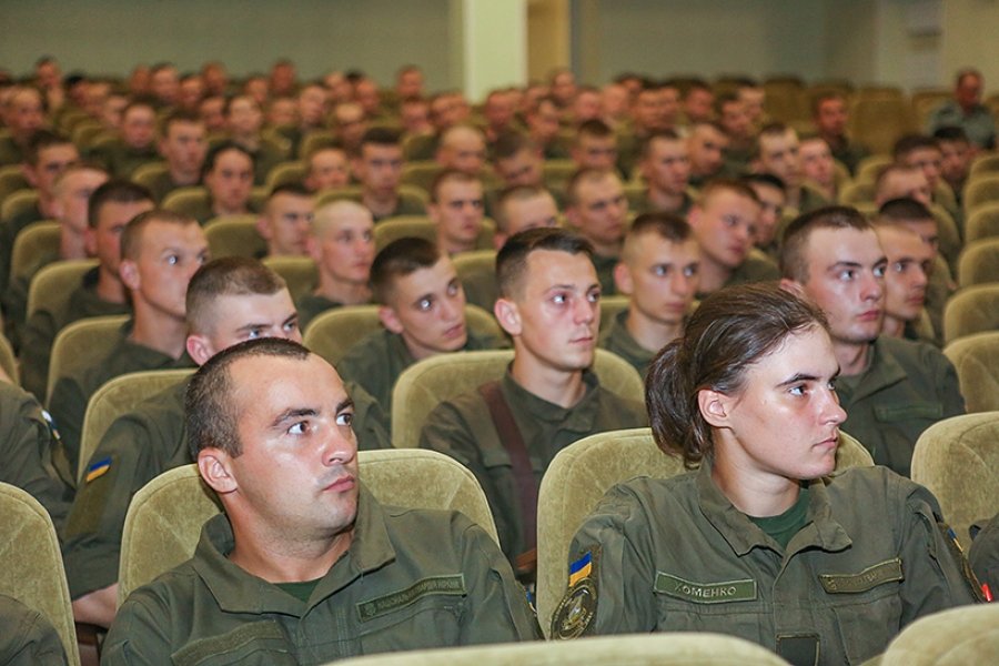 В Академии Нацгвардии проходят сборы военных абитуриентов
