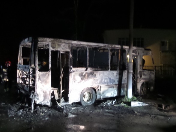 Пожар под Киевом: сгорело 10 маршруток