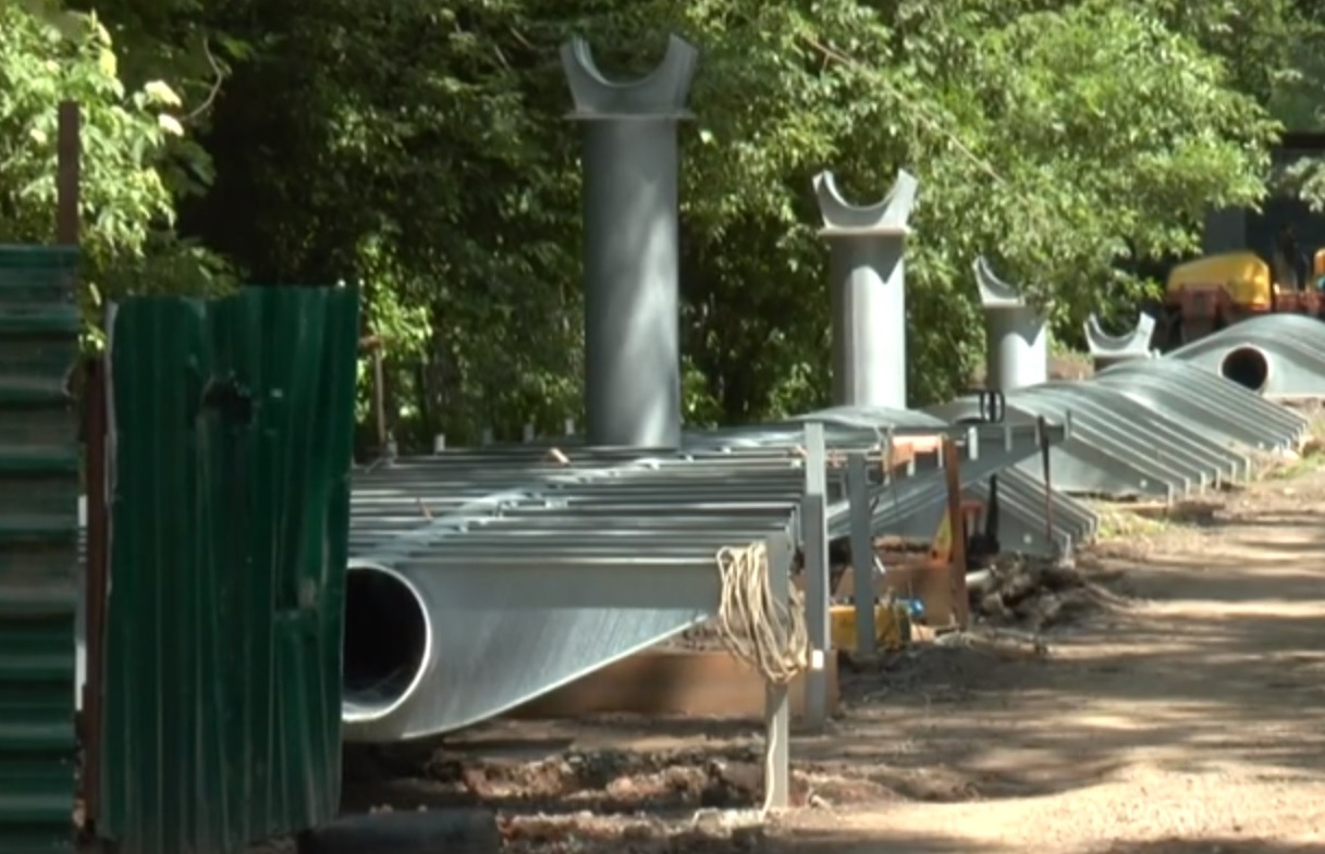 Харків’яни матимуть змогу їздити на велосипеді поміж кронами дерев (відео)