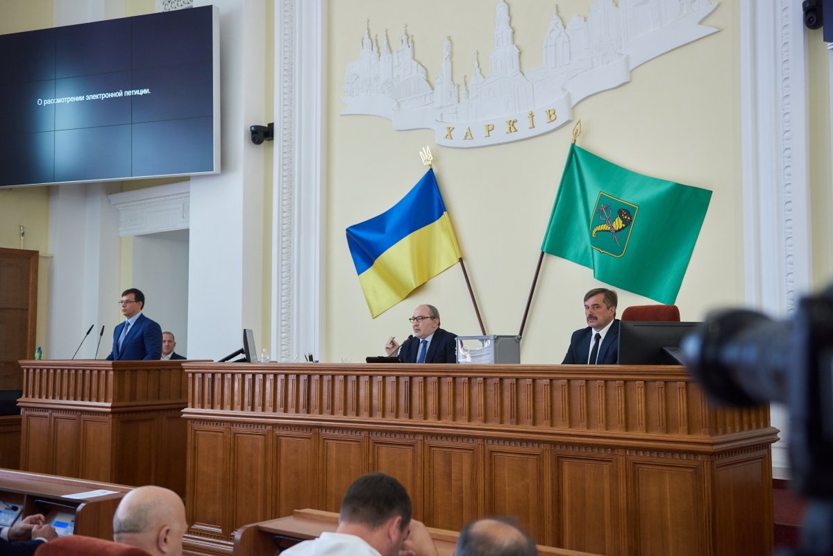 Більше 55 мільйонів гривень на покращення багатоповерхівок: у Харкові відбулась чергова сесія міськради (відео)