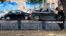На проспекте Гагарина столкнулись три иномарки (фото)