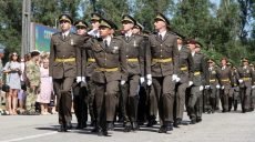 В Харьковском институте танковых войск состоялся выпуск лейтенантов (фото)