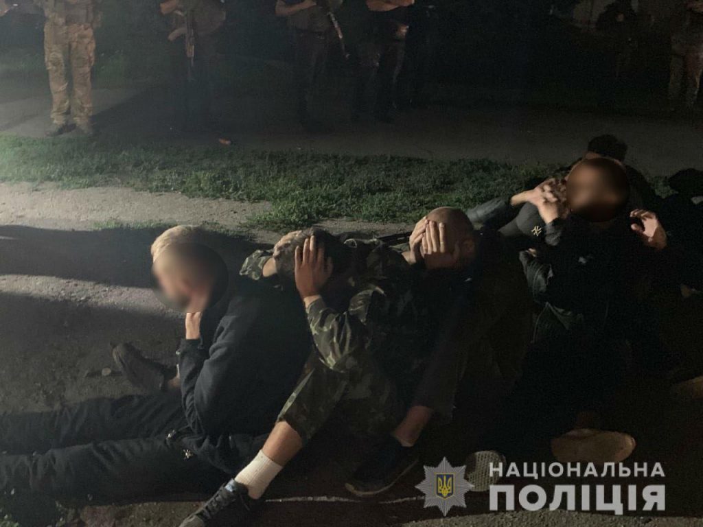 Полиция задержала всех участников рейдерского захвата агрофирмы на Харьковщине