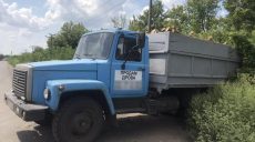 На Харьковщине задержали грузовик с древесиной (фото)