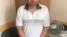 Полицейские задержали мужчину, который едва не убил своего знакомого