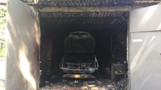 Спасатели ликвидировали пожар в гараже