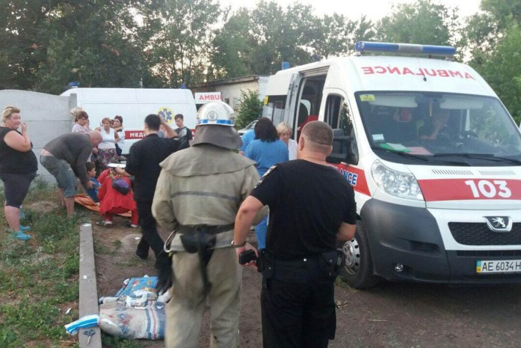 На Днепропетровщине при взрыве гранаты ранены шесть детей