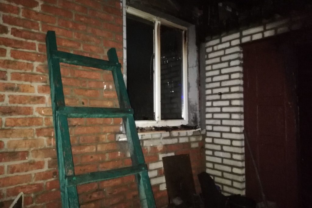 На Харьковщине на пожаре погиб человек