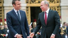 Макрон и Путин обсудили нормандский формат