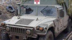 Боевики обстреляли автомобиль волонтёров на Донбассе