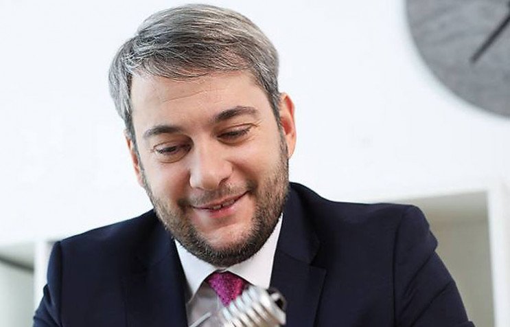 Зеленский представил нового киевского губернатора и выгнал ранее судимого чиновника