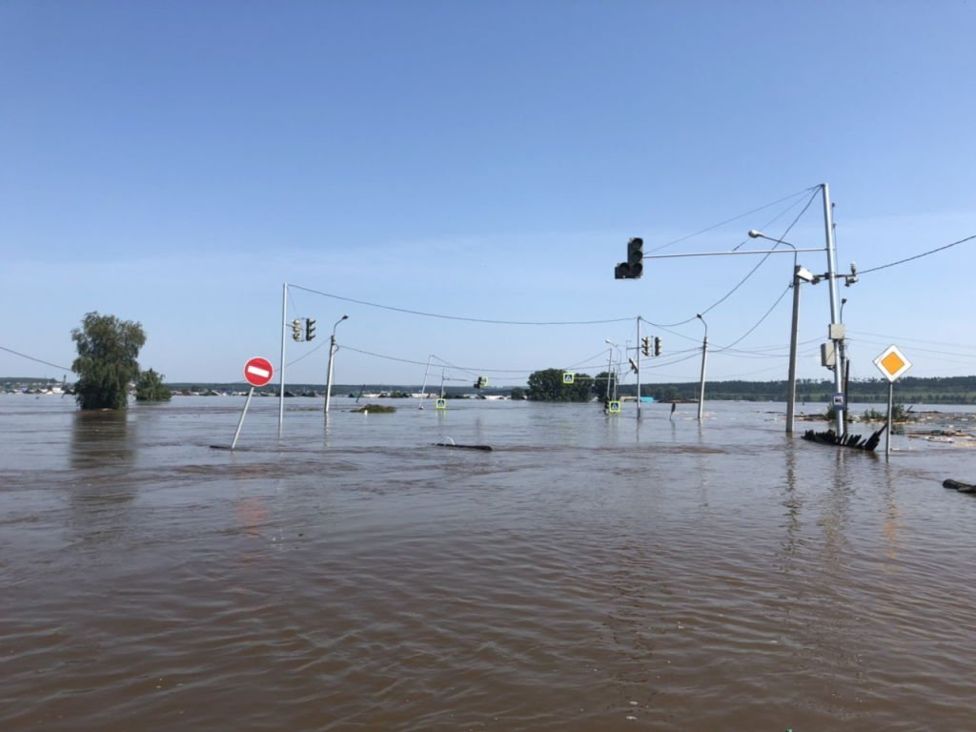 Наводнение в Иркутске унесло семь жизней и «смыло» федеральную трассу (фото)
