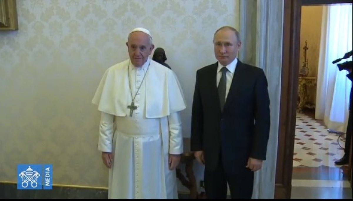 Путин в Италии обсудил украинский вопрос с Папой Римским и премьер-министром
