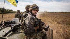 Сутки в ООС: погиб один украинский военный, трое ранены