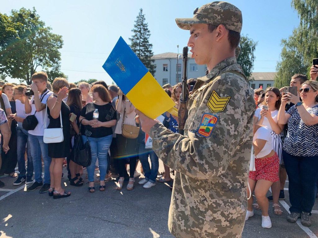 700 студентов принесли присягу на верность украинскому народу (фото)