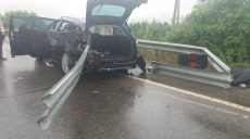 На Харьковщине в результате ДТП погибла 9-летняя девочка и двое людей травмированы
