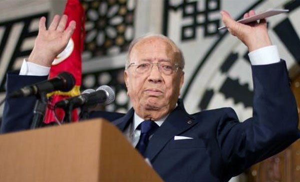 Умер Президент Туниса Эс-Себси