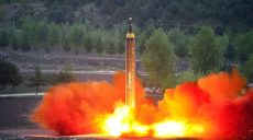 Северная Корея снова запустила несколько ракет в сторону Японии