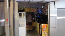 В Харькове мужчина украл из магазина ноутбук (фото)