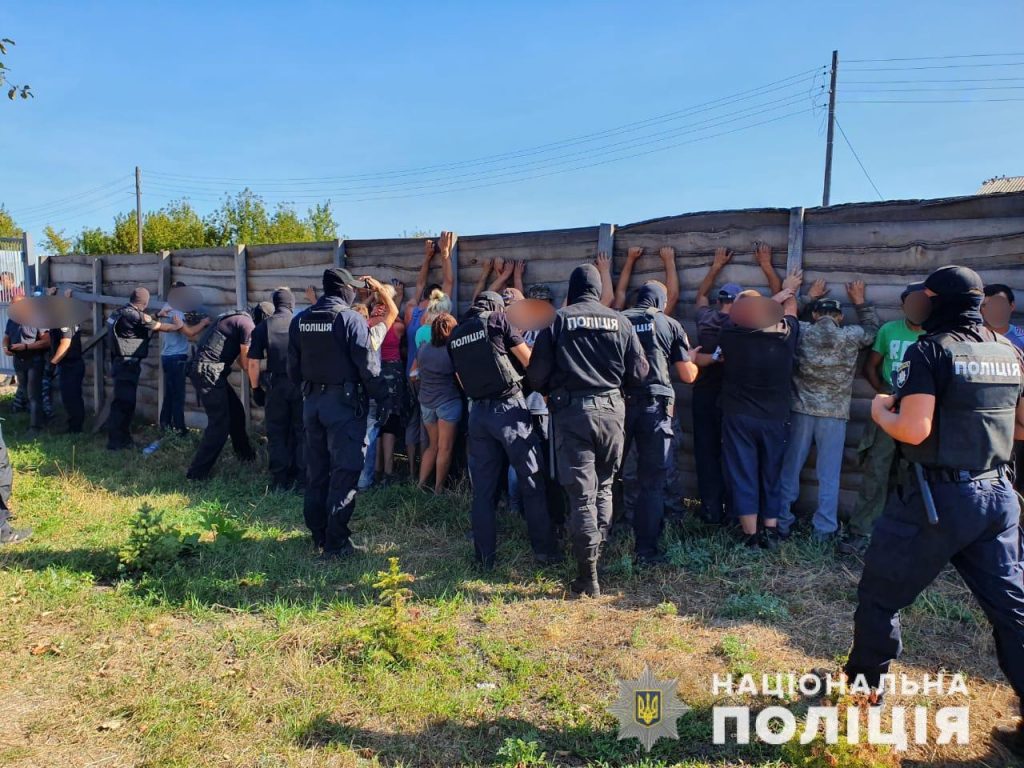 Нападение на журналистов на Харьковщине: число задержанных увеличилось (видео)