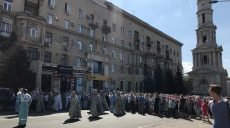 Успение Пресвятой Богородицы: в Харькове провели Крестный ход (фоторепортаж)