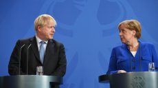 Борис Джонсон отказался поддержать возвращение России к G7