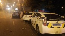 В центре Харькова произошло ДТП с патрульными (фото)