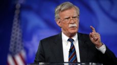 Болтон назвал место встречи Зеленского и Трампа