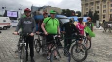 На майдані Свободи стартував велопробіг для людей з вадами зору (відео)