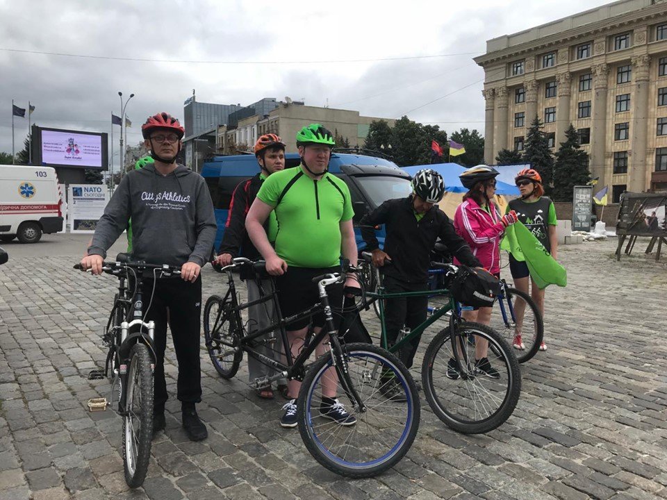 В Харькове стартовал велопробег для незрячих (фоторепортаж)