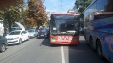 В центре Харькова – огромная пробка (фото)